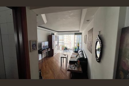 Apartamento à venda com 100m², 2 quartos e 2 vagasSala