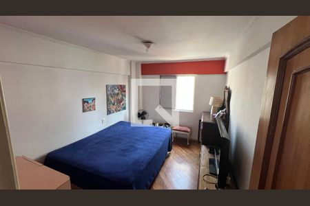 Apartamento à venda com 100m², 2 quartos e 2 vagasQuarto 2