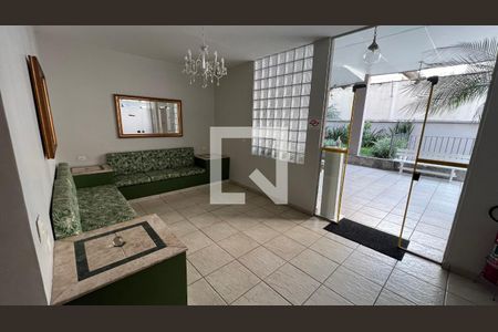 Apartamento à venda com 100m², 2 quartos e 2 vagasHall de entrada