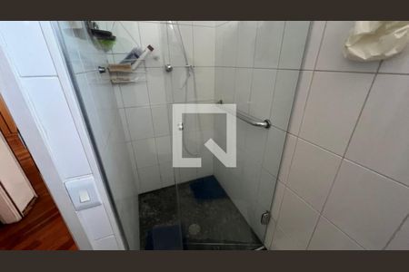 Apartamento à venda com 100m², 2 quartos e 2 vagasBanheiro