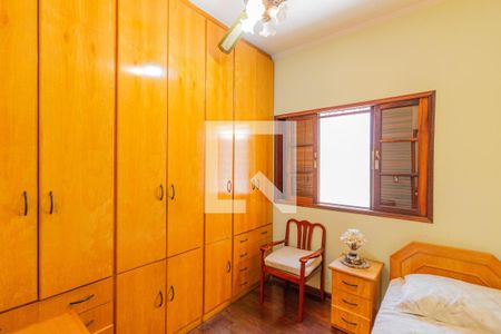 Quarto 2 de casa à venda com 2 quartos, 370m² em Vila Londrina, São Paulo