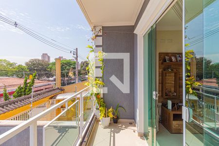 Sacada de casa à venda com 3 quartos, 180m² em Jaguaribe, Osasco