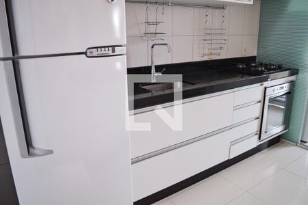 Apartamento para alugar com 102m², 2 quartos e 2 vagas Apartamento para alugar com 102m², 2 quartos e 2 vagasCozinha