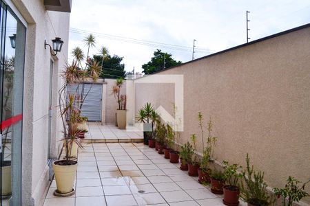 Apartamento para alugar com 102m², 2 quartos e 2 vagas Apartamento para alugar com 102m², 2 quartos e 2 vagasÁrea comum