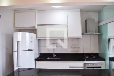 Apartamento para alugar com 102m², 2 quartos e 2 vagas Apartamento para alugar com 102m², 2 quartos e 2 vagasCozinha