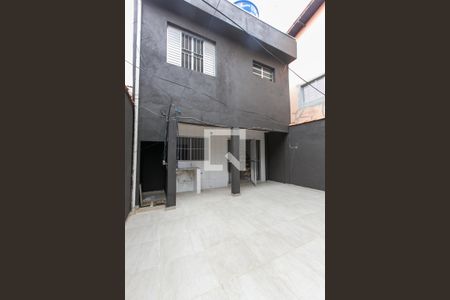 Casa para alugar com 120m², 3 quartos e 1 vaga Casa para alugar com 120m², 3 quartos e 1 vagaÁrea de Serviço