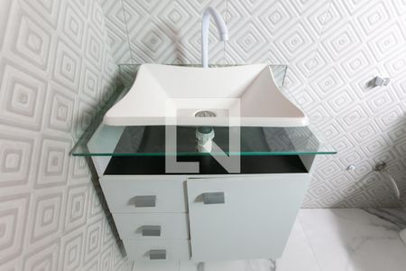Casa para alugar com 120m², 3 quartos e 1 vaga Casa para alugar com 120m², 3 quartos e 1 vagaDetalhe banheiro