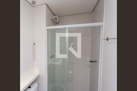Banheiro de apartamento para alugar com 2 quartos, 45m² em Piraporinha, Diadema
