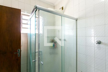 Casa à venda com 180m², 3 quartos e 3 vagasBanheiro da Suíte