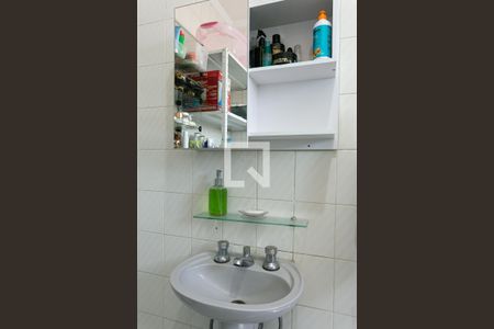 Casa à venda com 180m², 3 quartos e 3 vagasBanheiro da Suíte