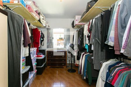 Casa à venda com 180m², 3 quartos e 3 vagasQuarto 2