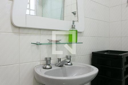 Casa à venda com 180m², 3 quartos e 3 vagasBanheiro Social