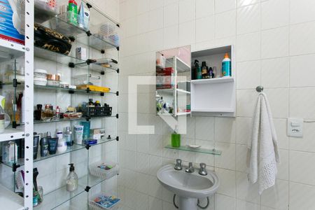 Casa à venda com 180m², 3 quartos e 3 vagasBanheiro da Suíte