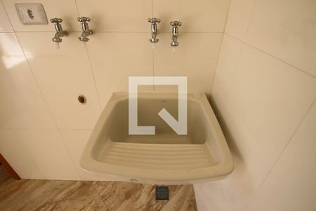 Apartamento à venda com 35m², 2 quartos e sem vaga Apartamento à venda com 35m², 2 quartos e sem vagaÁrea de Serviço