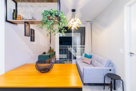Sala de apartamento para alugar com 2 quartos, 40m² em Jardim Taquaral, São Paulo