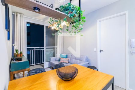 Sala de apartamento para alugar com 2 quartos, 40m² em Jardim Taquaral, São Paulo