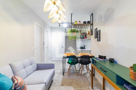 Sala de apartamento para alugar com 2 quartos, 40m² em Jardim Taquaral, São Paulo