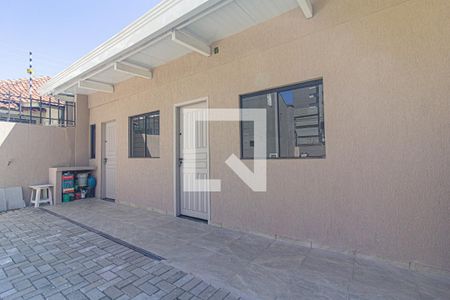 Casa para alugar com 45m², 1 quarto e 1 vagaFachada