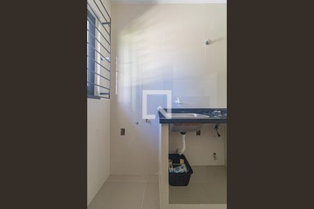 Casa para alugar com 45m², 1 quarto e 1 vagaÁrea de Serviço