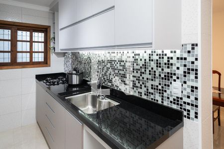 Casa à venda com 205m², 3 quartos e 2 vagas Casa à venda com 205m², 3 quartos e 2 vagasCozinha