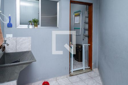 Casa à venda com 205m², 3 quartos e 2 vagas Casa à venda com 205m², 3 quartos e 2 vagasÁrea de Serviço