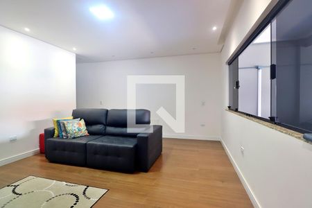 Sala de casa à venda com 4 quartos, 257m² em Jardim Santo Antônio, Santo André