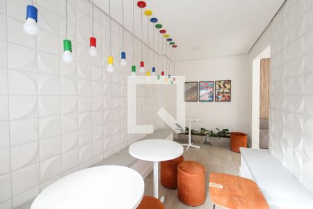 Apartamento para alugar com 42m², 2 quartos e sem vagaÁrea comum