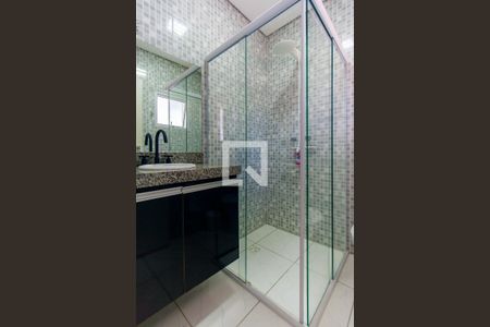 Casa à venda com 216m², 3 quartos e 4 vagas Casa à venda com 216m², 3 quartos e 4 vagasBanheiro da Suíte 3