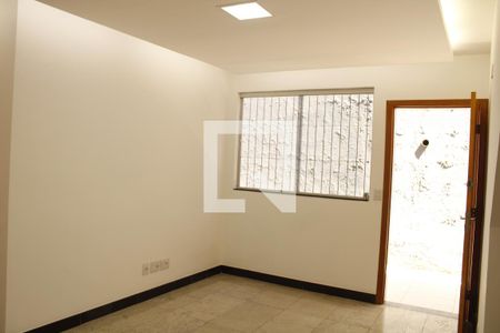 Sala de apartamento à venda com 3 quartos, 85m² em Ressaca, Contagem