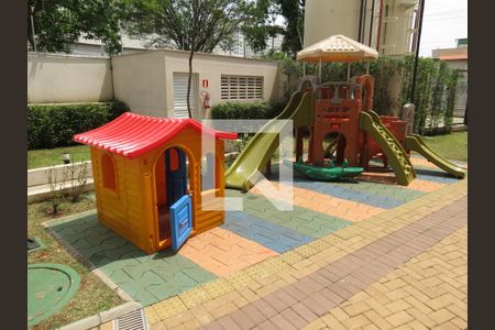 Apartamento para alugar com 35m², 2 quartos e sem vagaÁrea comum - Playground