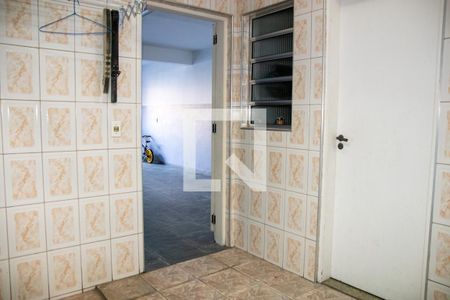 Casa à venda com 250m², 3 quartos e 2 vagasÁrea de Serviço