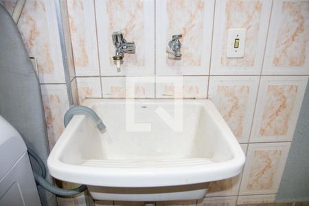 Casa à venda com 250m², 3 quartos e 2 vagasÁrea de Serviço