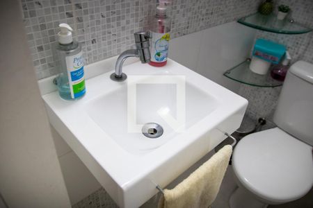 Casa à venda com 250m², 3 quartos e 2 vagasLavabo