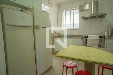 Apartamento à venda com 135m², 4 quartos e 1 vagaCozinha