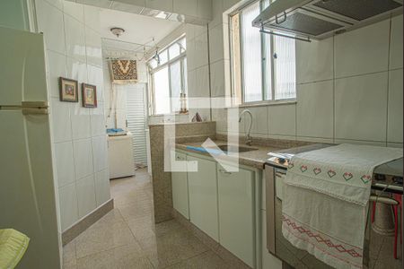 Apartamento à venda com 135m², 4 quartos e 1 vagaCozinha