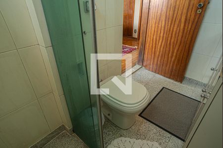 Apartamento à venda com 135m², 4 quartos e 1 vagaBanheiro da suite