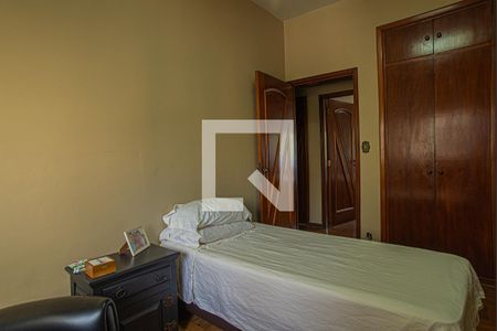 Apartamento à venda com 135m², 4 quartos e 1 vagaQuarto 2