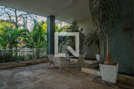 Apartamento à venda com 135m², 4 quartos e 1 vagaÁrea verde