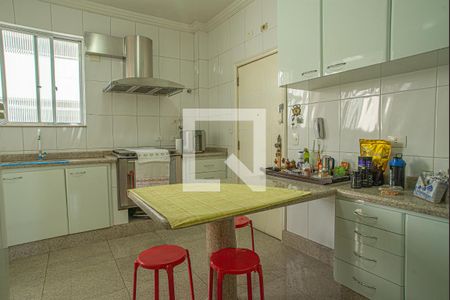 Apartamento à venda com 135m², 4 quartos e 1 vagaCozinha