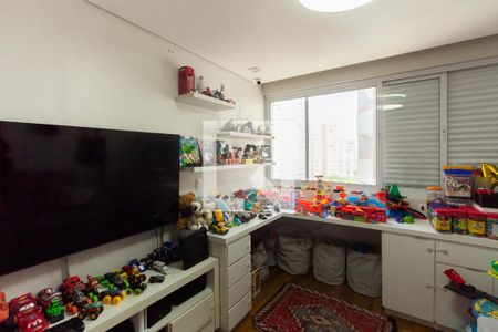 Apartamento à venda com 200m², 3 quartos e 2 vagasQuarto 2