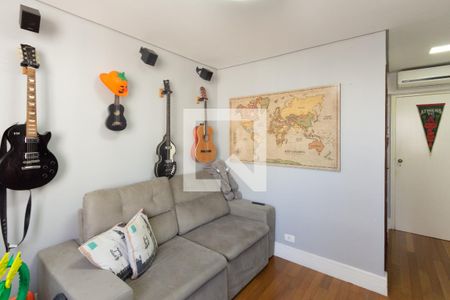 Apartamento à venda com 200m², 3 quartos e 2 vagasQuarto 2