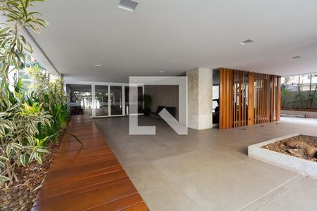 Apartamento à venda com 200m², 3 quartos e 2 vagasEntrada