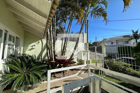 Casa à venda com 153m², 3 quartos e 4 vagasÁrea Externa