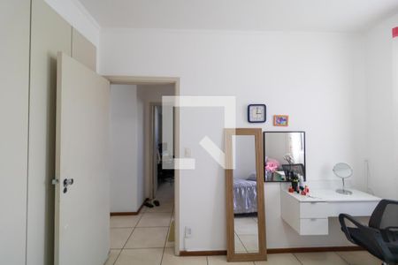 Apartamento à venda com 112m², 3 quartos e 1 vagaQuarto 02