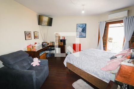 Casa à venda com 374m², 5 quartos e 5 vagasQuarto 1