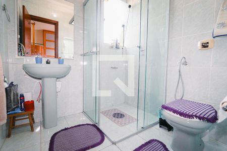 Casa à venda com 374m², 5 quartos e 5 vagasBanheiro 4