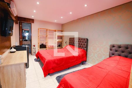 Casa à venda com 374m², 5 quartos e 5 vagasQuarto 4