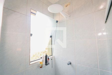 Casa à venda com 374m², 5 quartos e 5 vagasBanheiro 4