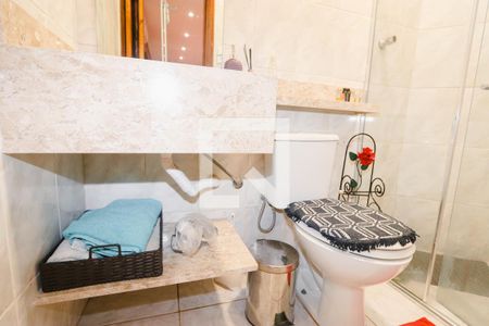 Casa à venda com 374m², 5 quartos e 5 vagasBanheiro 4