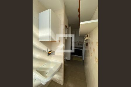 Apartamento à venda com 60m², 3 quartos e sem vagaCozinha e Área de Serviço